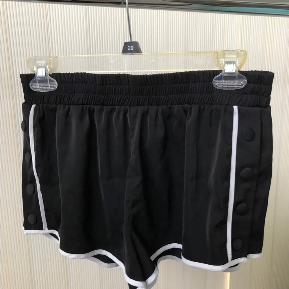 snap shorts